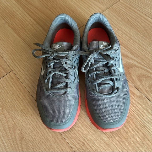 Nike Orive Gray Pink Running Trainers Sneakers Women’s 7 - Picture 8 of 11